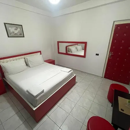 Fabio Appart hôtel *